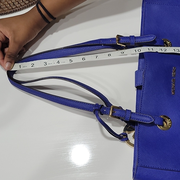 Tote - Picture 4 of 4